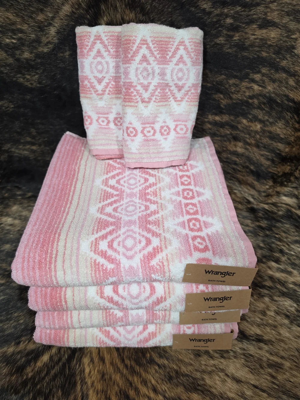 Wrangler Pink Southwestern Bath Towel Set